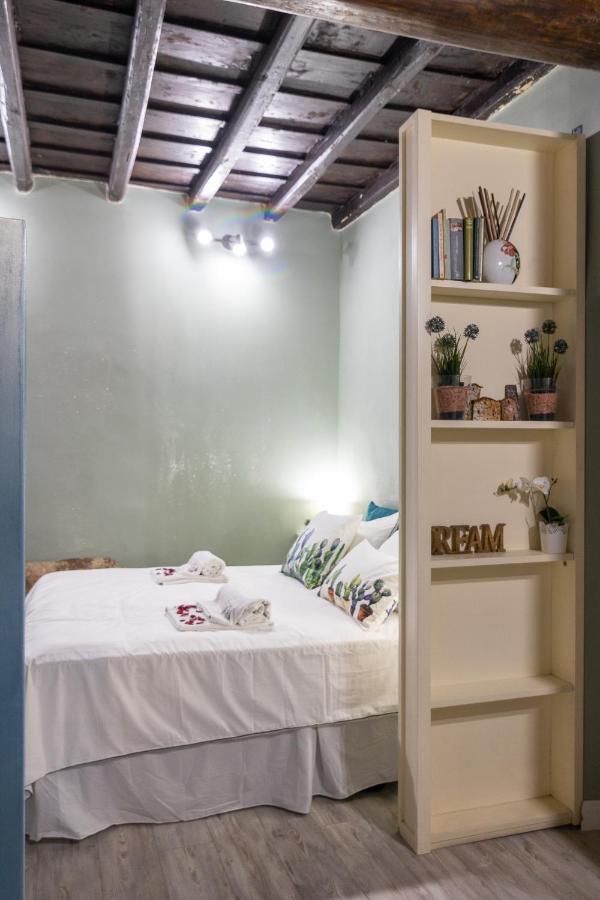 Romeathome Deluxe Suite Campo Dei Fiori Exterior photo